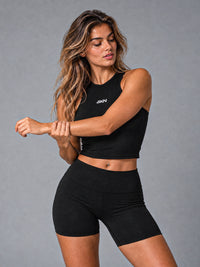 Tess-Flex Tank Top in Black – women's sleeveless workout crop top