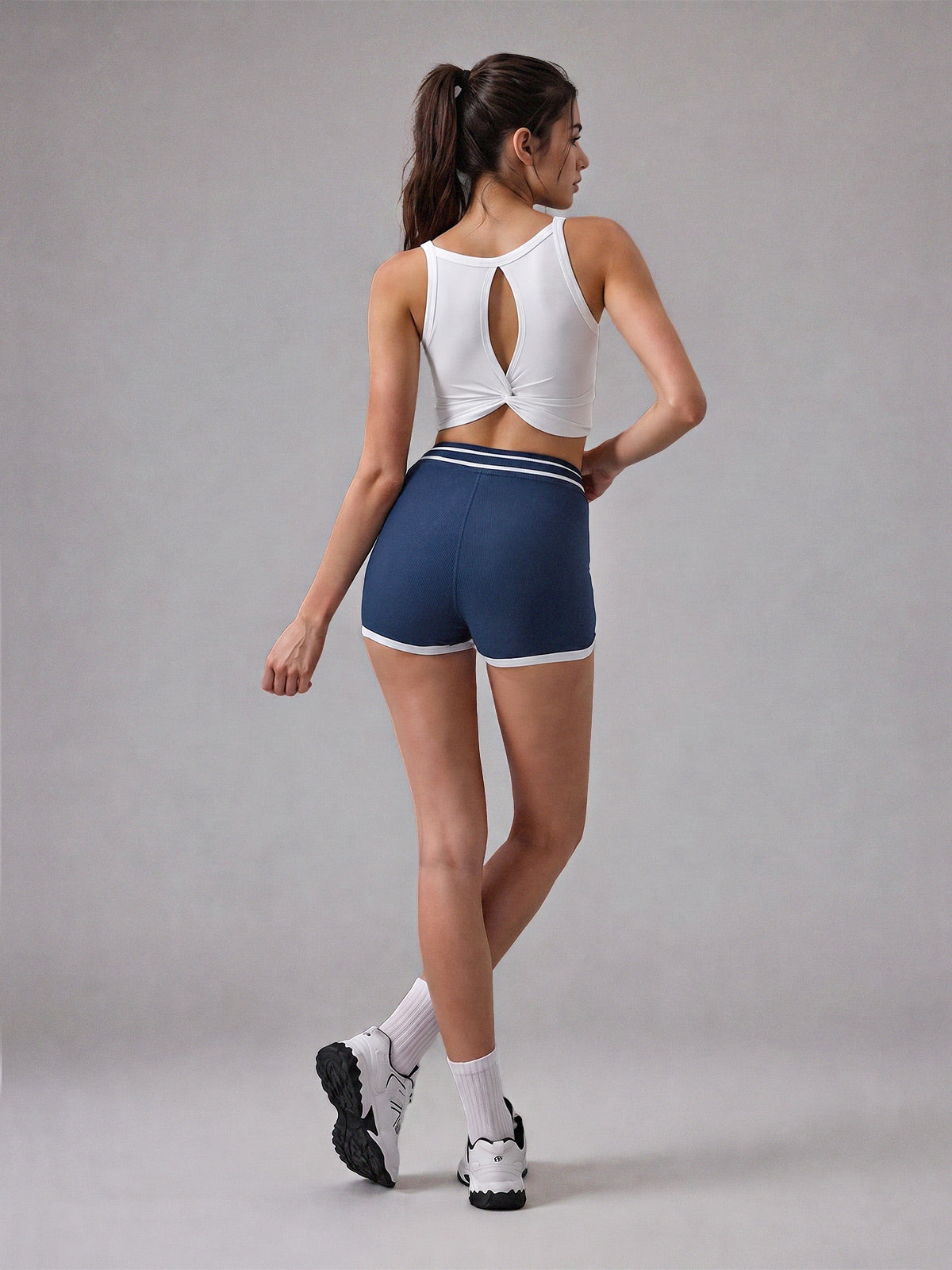Kira-Edge Line Shorts
