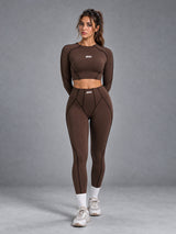 Mila-Contour Line Set in Brown – women's seamless scrunch leggings set