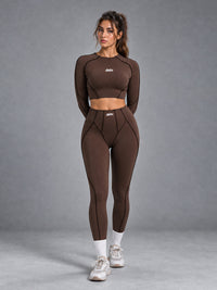 Mila-Contour Line Set in Brown – women's seamless scrunch leggings set
