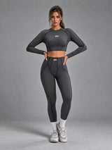 Mila-Contour Line Set in Gray – women's seamless scrunch leggings set