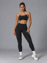 Alina-Seamless Active Set in Black – women's long sleeve crop top & leggings set