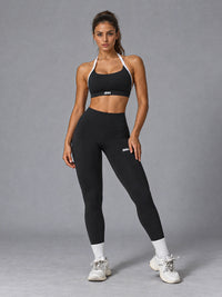 Alina-Seamless Active Set in Black – women's long sleeve crop top & leggings set