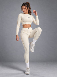 Mila-Contour Line Set in Beige – women's seamless scrunch leggings set