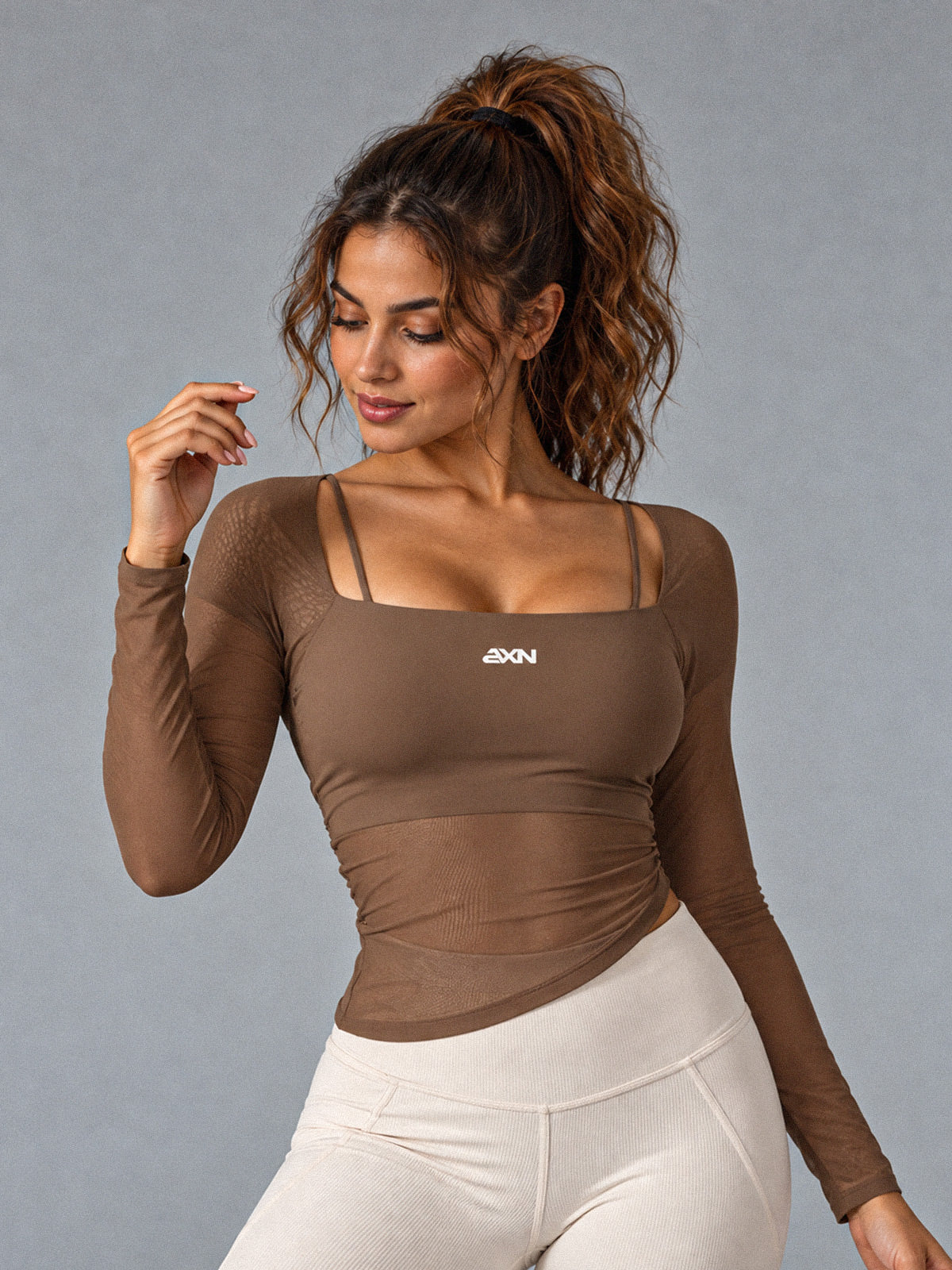 Ines-Breathe Long Top in Coffee – women's mesh long sleeve yoga top