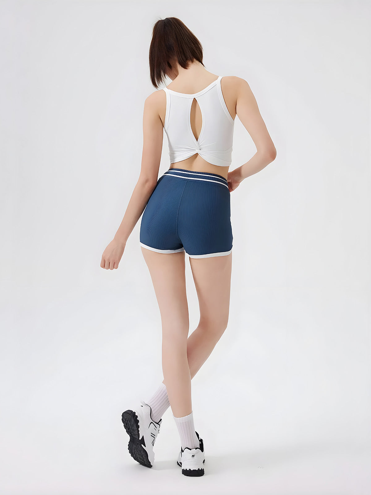 Kira-Edge Line Shorts